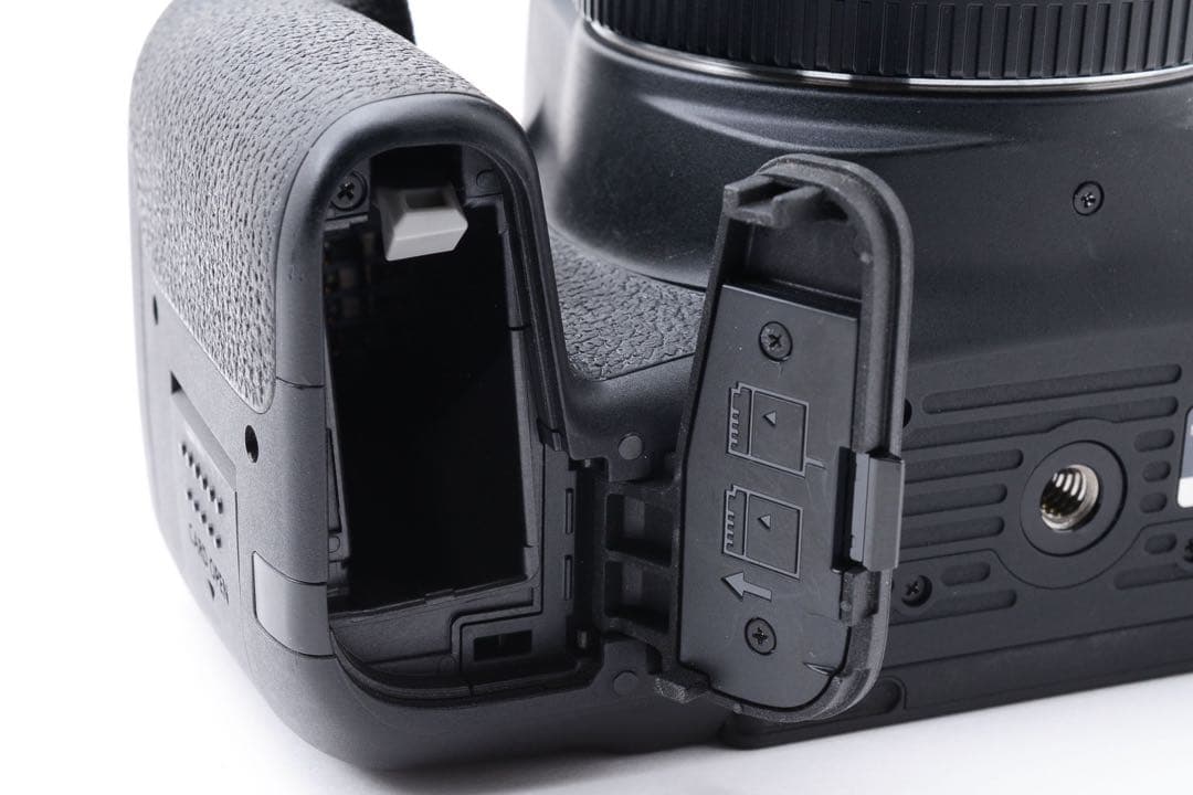 保証付き/デジタル一眼レフカメラ/canon kiss x9i望遠レンズセット