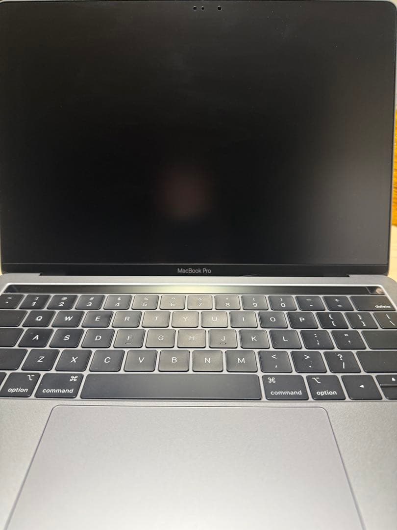MacBook Pro 2019 13インチ core i7 16GB
