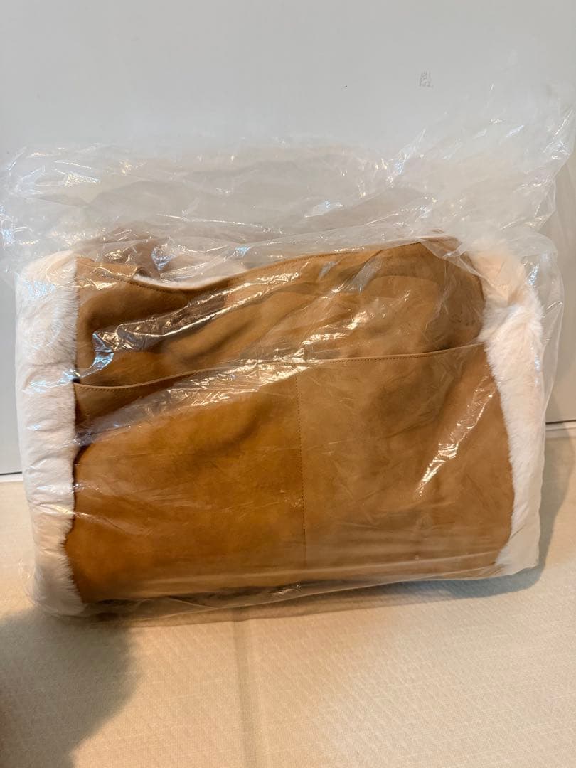 最終価格CIRCUS CIRCURS ファーキャリートート ベージュ 新品未使用