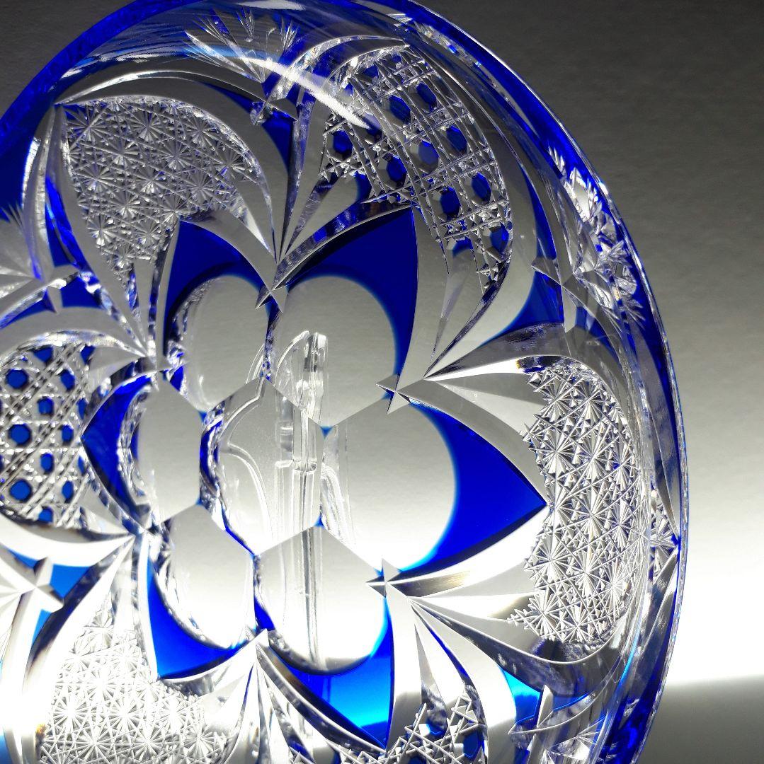 綾切子　黒木国昭 作　飾り中皿【 未使用・美品 】現代ガラス芸術の巨匠 作品