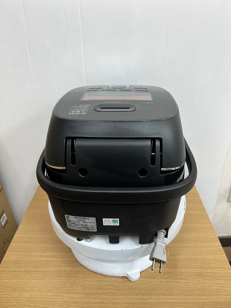 象印 圧力IH炊飯ジャー NW-PH10E8 2020年製