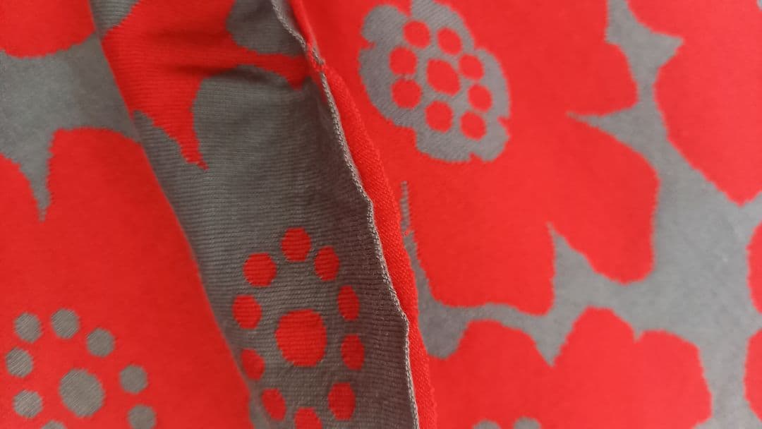 ハンドメイド　マフォン