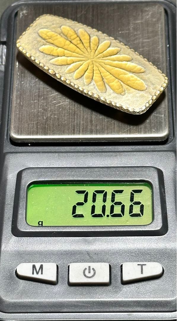 純銀 槌目打ち 帯留 田中利広作 刻印