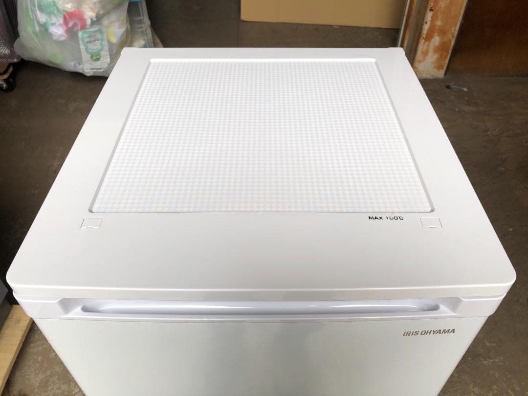 全国送料無料 アイリスオーヤマ 冷凍庫 IUSD-6B-W 2024年製