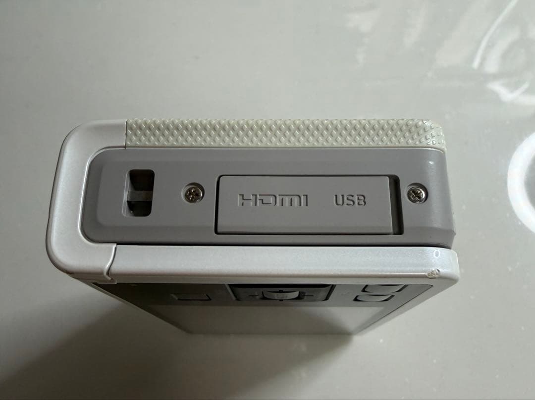 デジタルカメラ CASIO EXILIM EX-ZR70