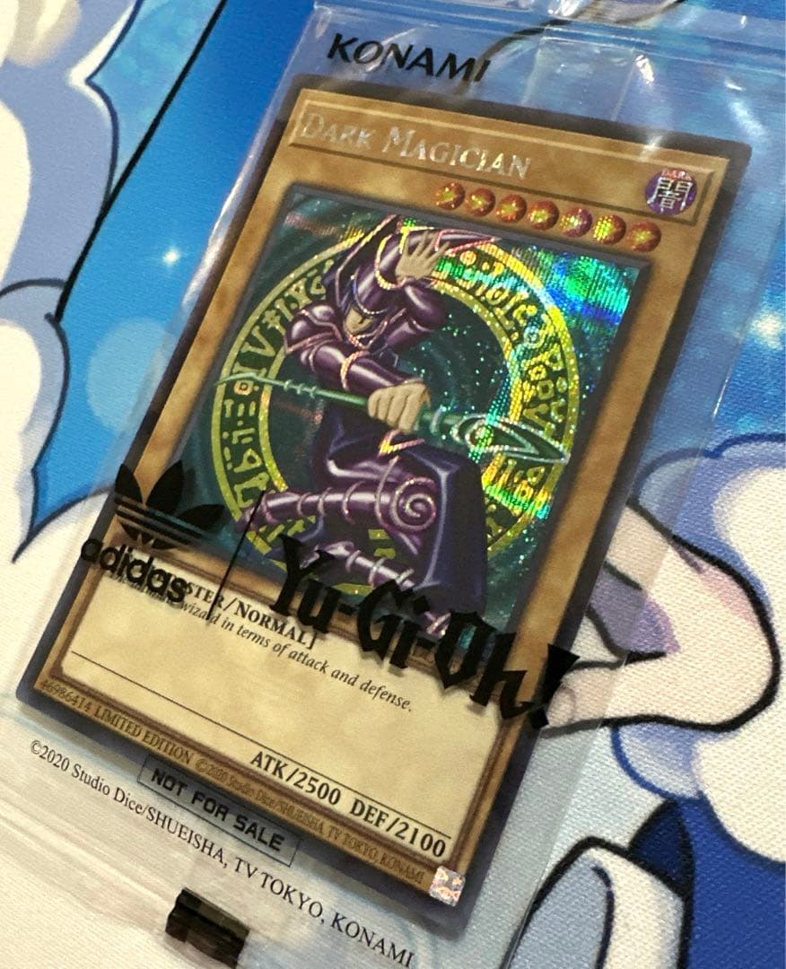遊戯王 addias アディダス コラボ　ブラックマジシャン