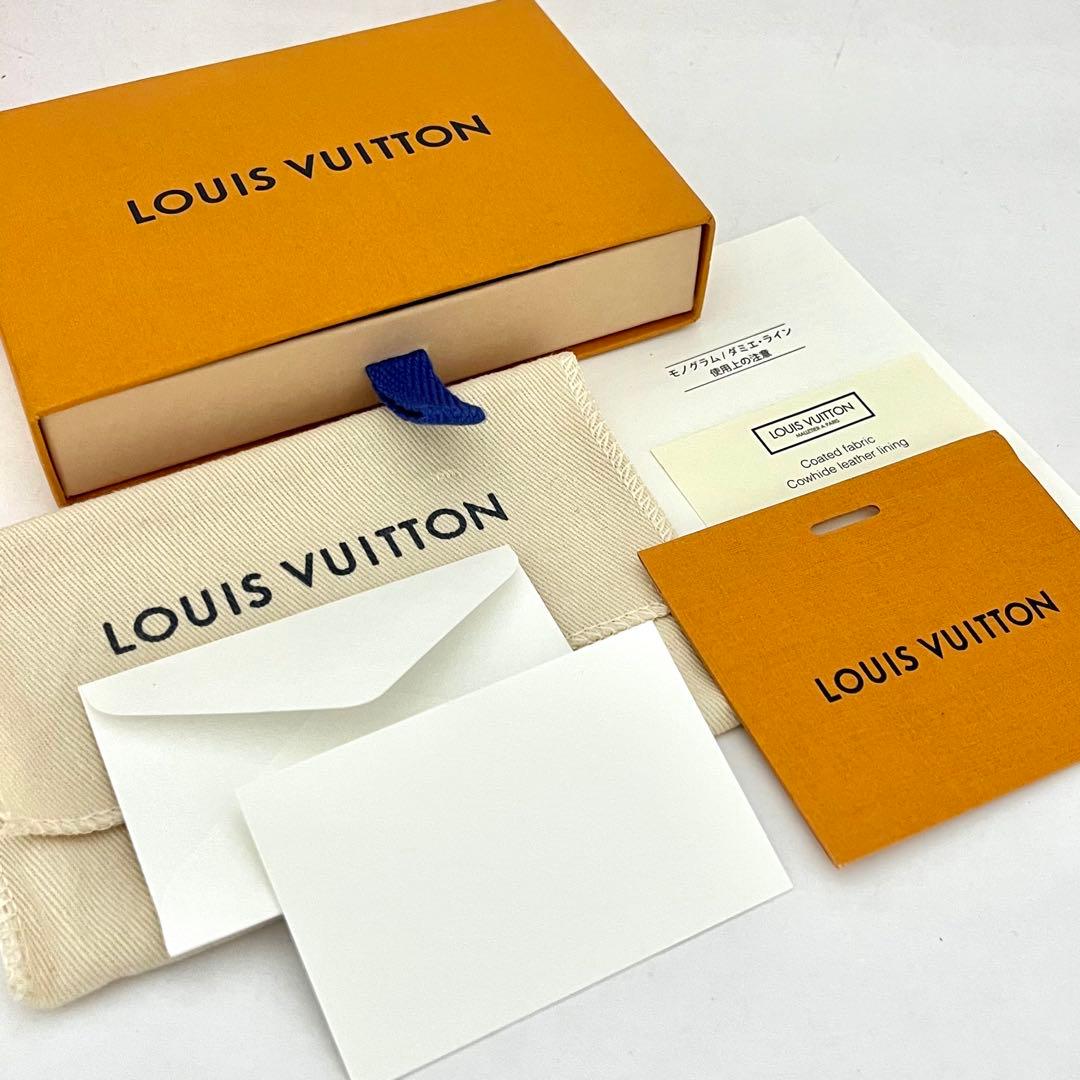 ポルトフォイユゾエ フューシャ ルイヴィトン モノグラム コンパクト財布