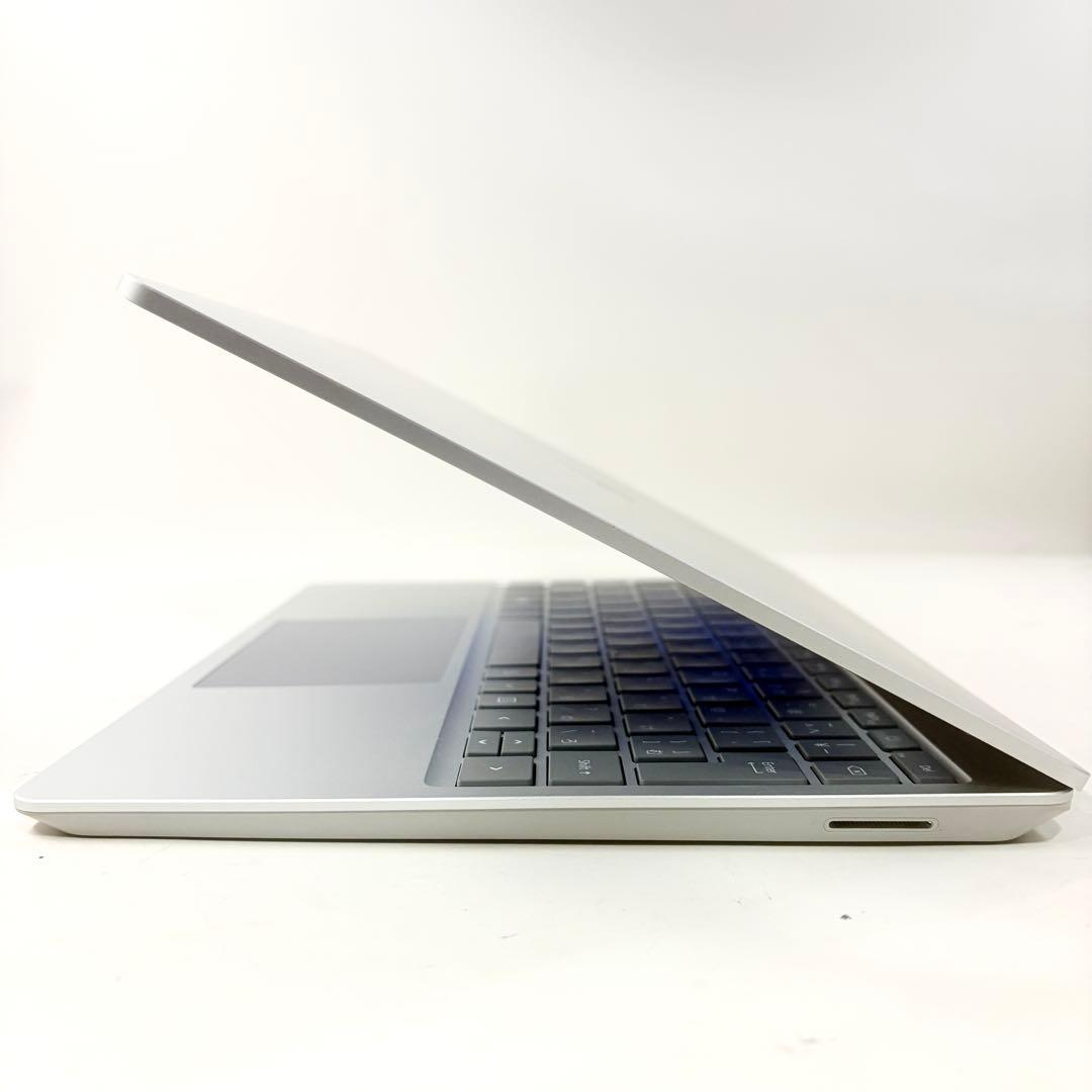 バッテリー良好！Surface Laptop Go2 上位モデル オフィス
