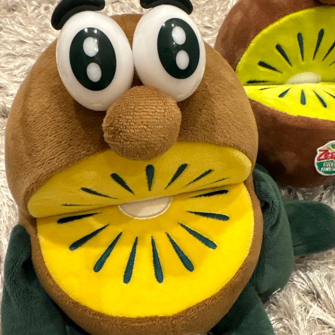 ゼスプリキウイフルーツ　ぬいぐるみ