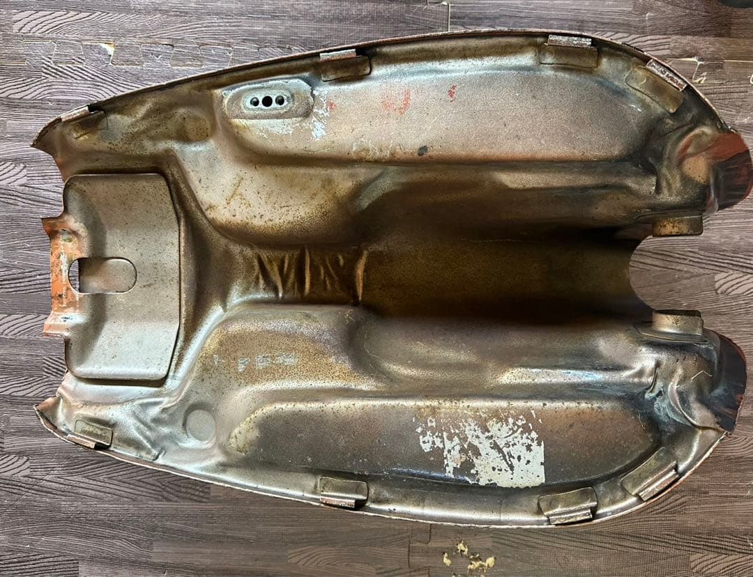 HONDA CB750Four K4 タンク サイドカバーサンライズオレンジ