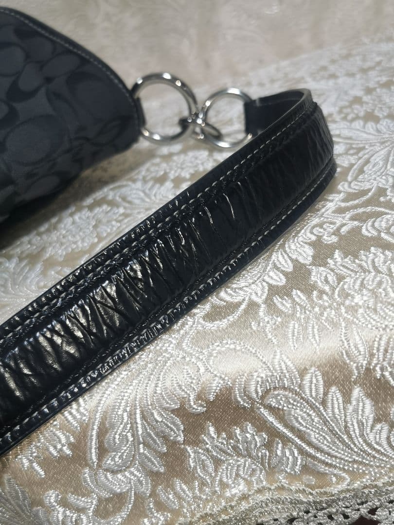 コーチ　シグネチャー　ワン　ショルダーバッグ　ソーホー　F17093