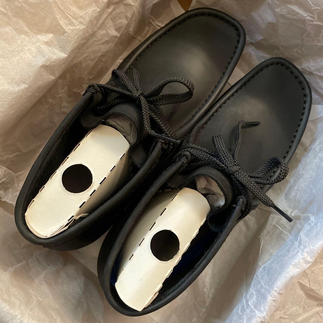 クラークス　ワラビー　モカシン　ブラックレザー