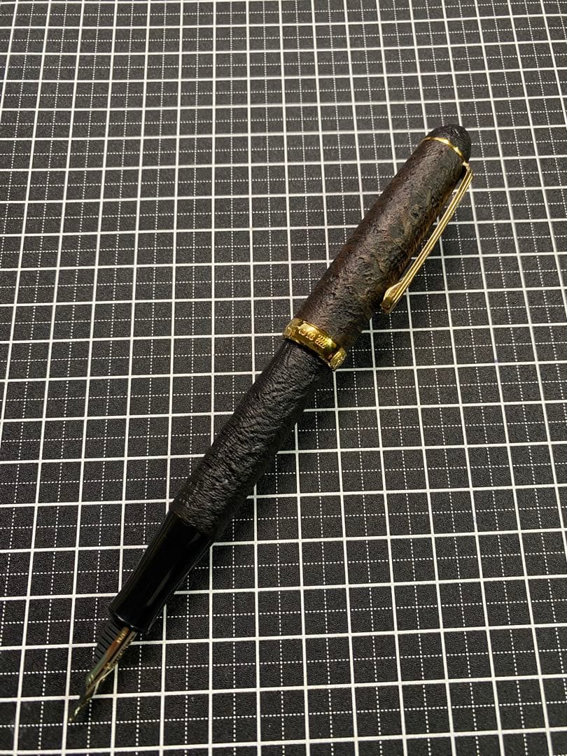 PLATINUM #3776 ブライヤーシェル　万年筆　字幅M