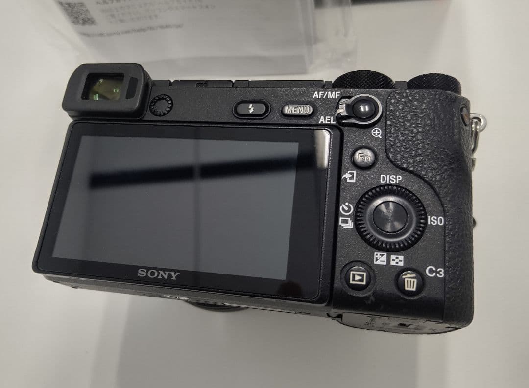 SONY α6500 本体 + ズームレンズ + バッテリー4個