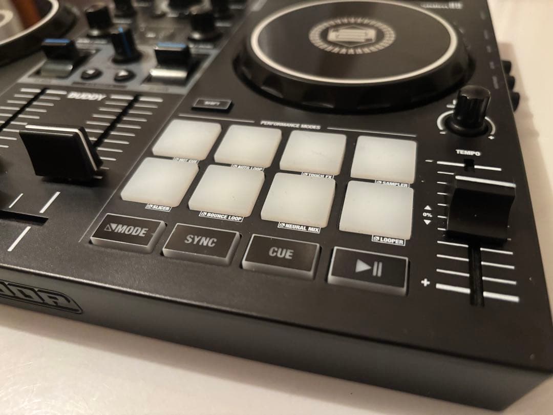 DJ機材 RELOOP BUDDY & Decksaver