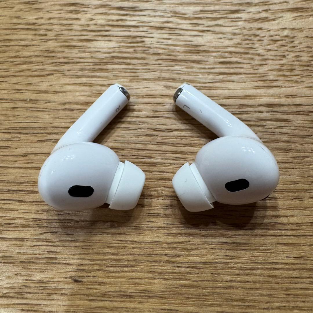 AirPods Pro 第2世代 Lightning端子 本体 ケース