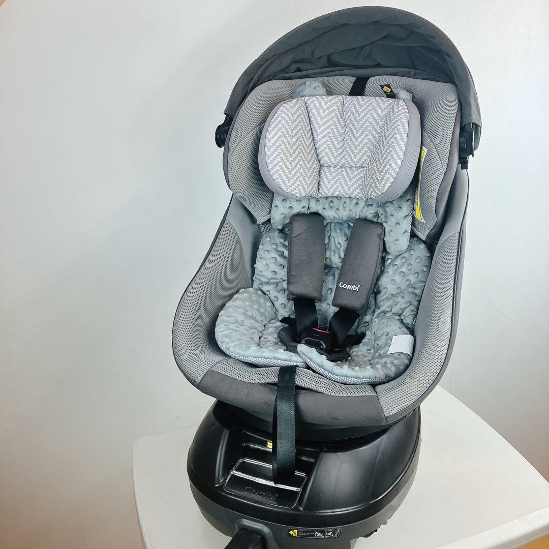 コンビ　クルムーヴ　JN-570　チャイルドシート ネイビー　ISOFIX