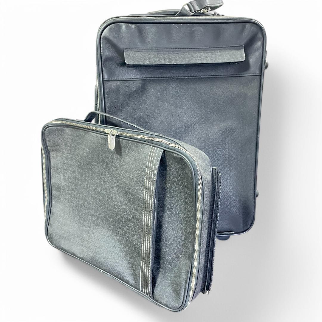 LOEWE キャリーケース　リピート　アナグラム　キャスター　鍵付き