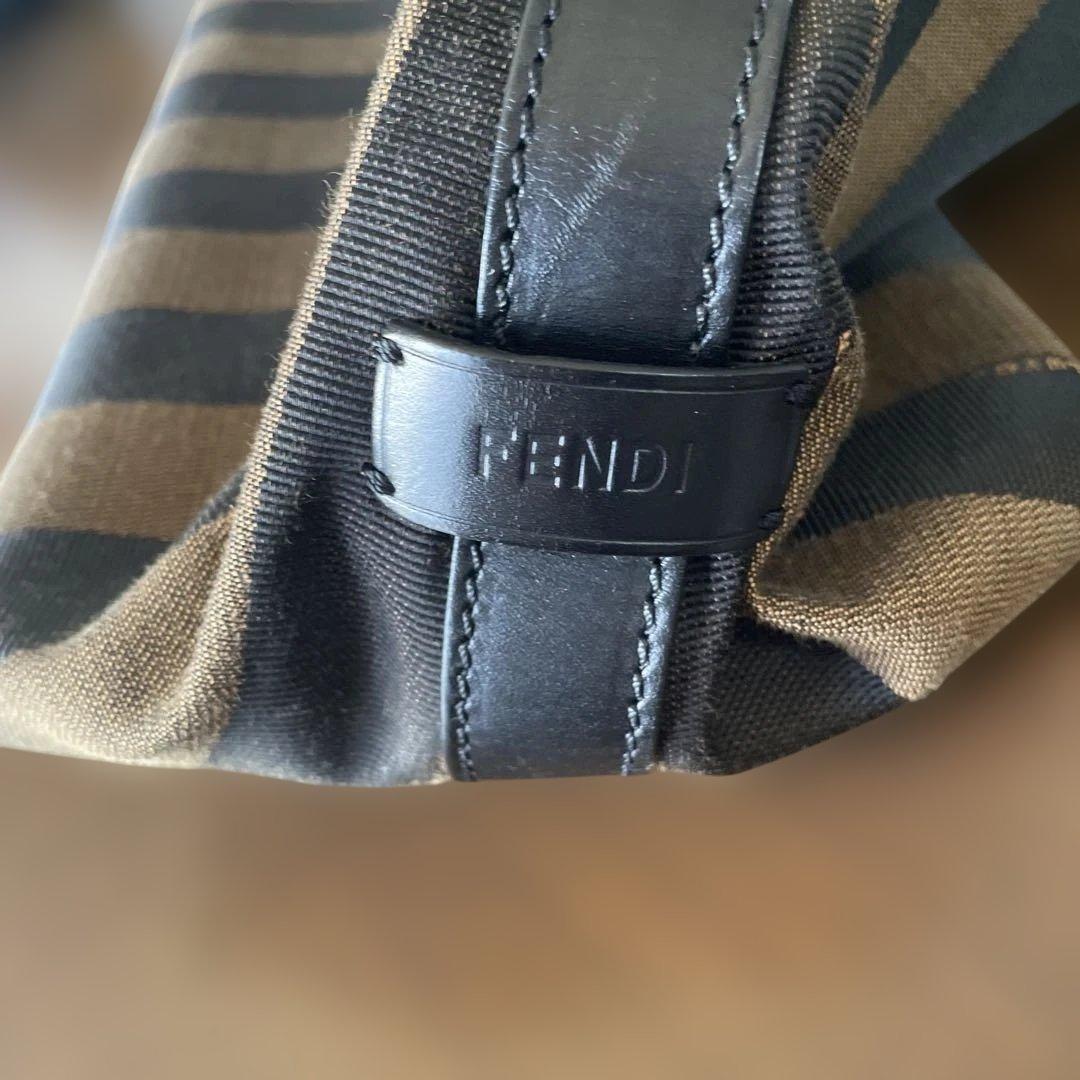 FENDI ストライプキャンバスショルダーバッグ