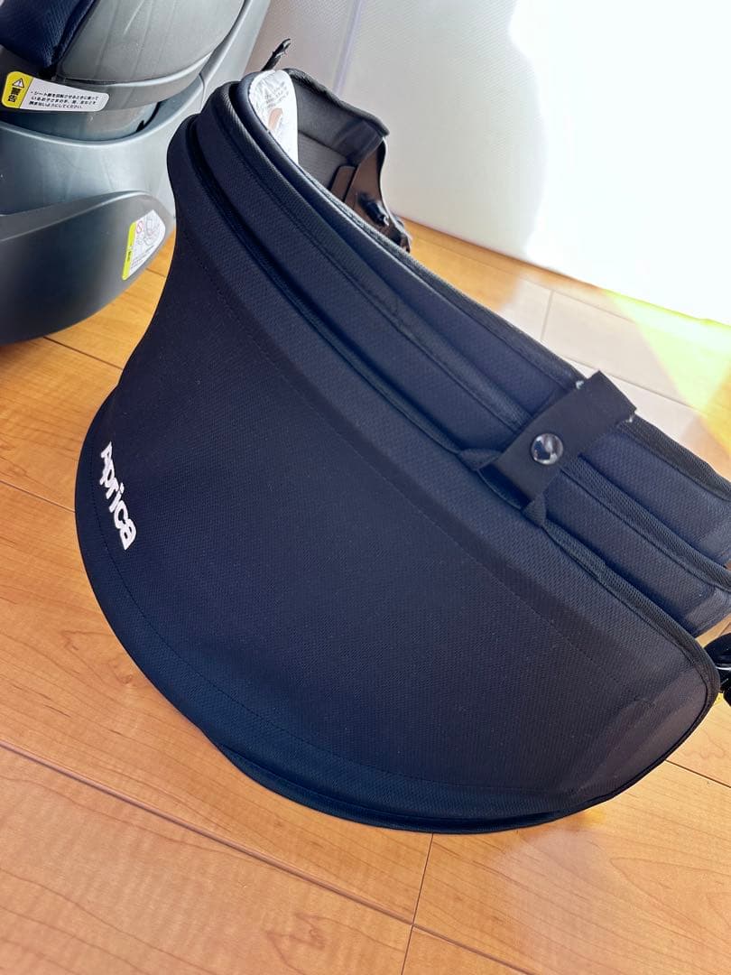 美品Aprica 回転機能付きチャイルドシート