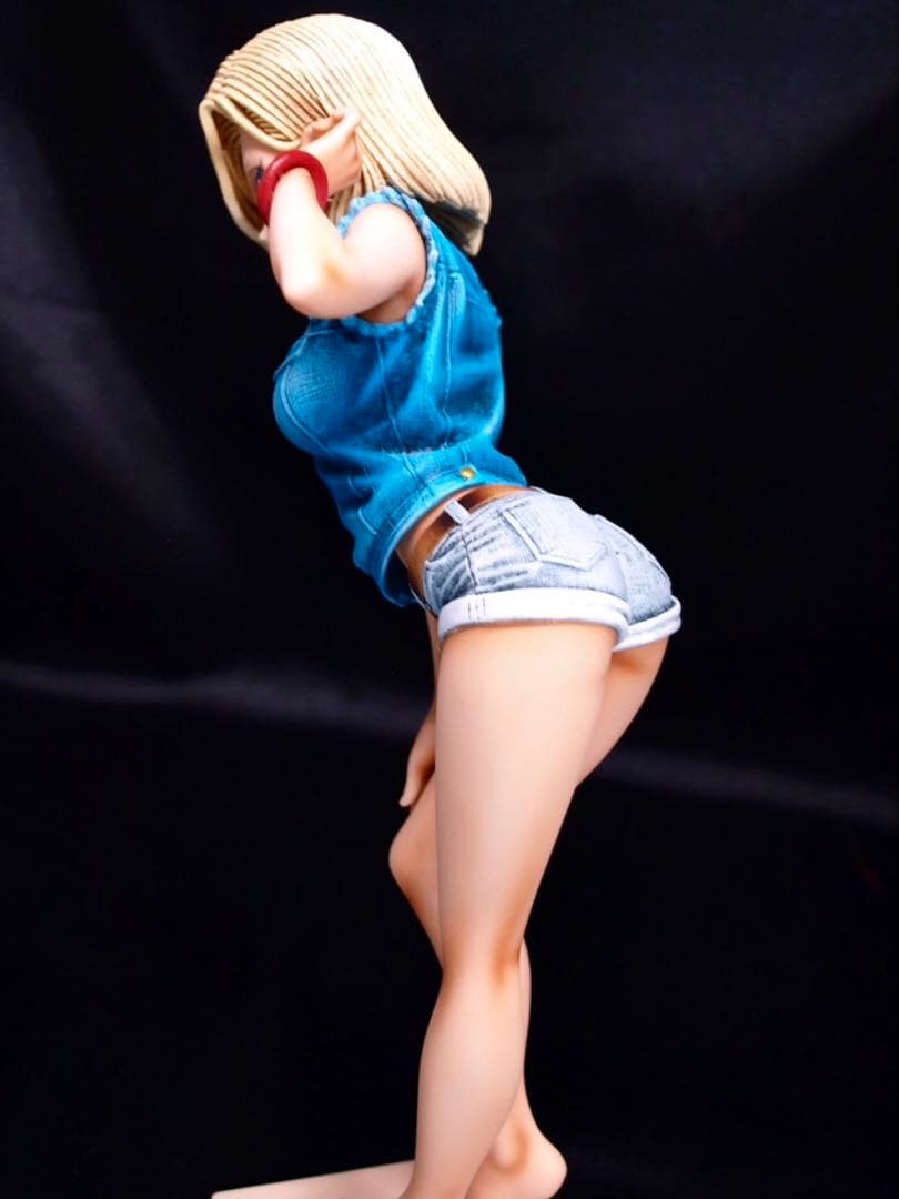 ドラゴンボール 人造人間18号 フィギュア リペイント グリッター&グラマラスA