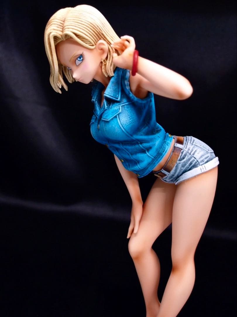 ドラゴンボール 人造人間18号 フィギュア リペイント グリッター&グラマラスA