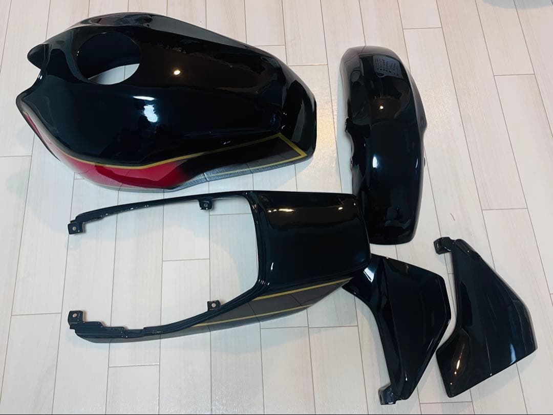 バイク タンクカバーセット　KAWASAKI ZRX400 外装