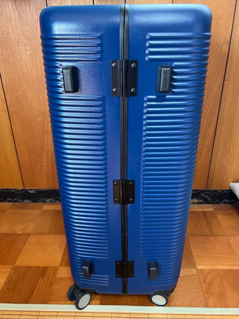 【美品】ace ポリカーボネート キャリーケース 91L 74×52×30cm