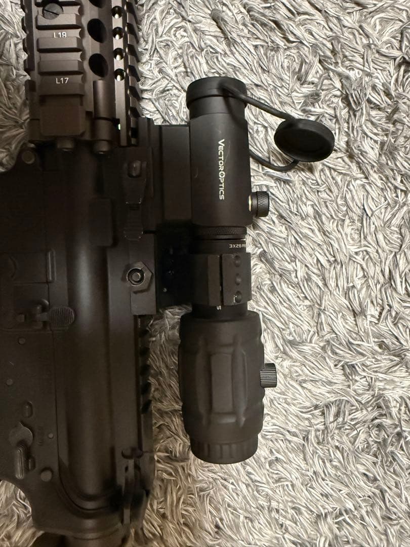 エアガンセット VECTOR OPTICSスコープ付き