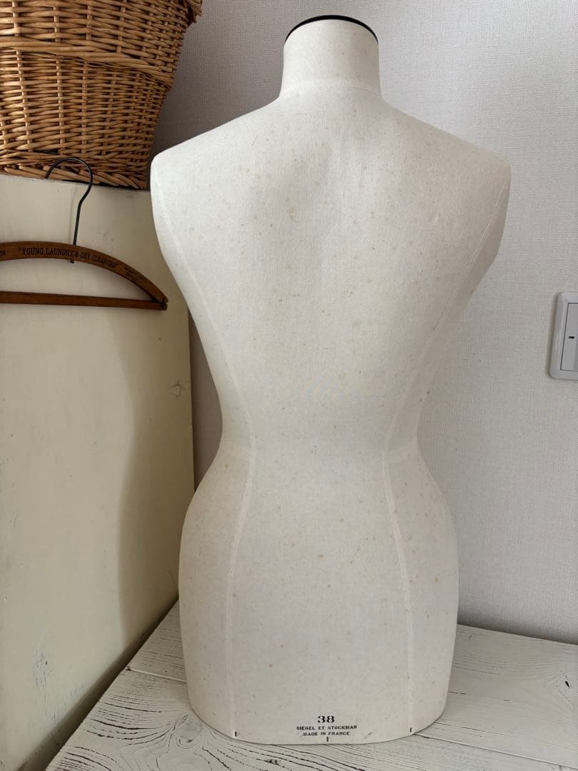 本日限定価格！レディーストルソー　ストックマン　38 インテリアに