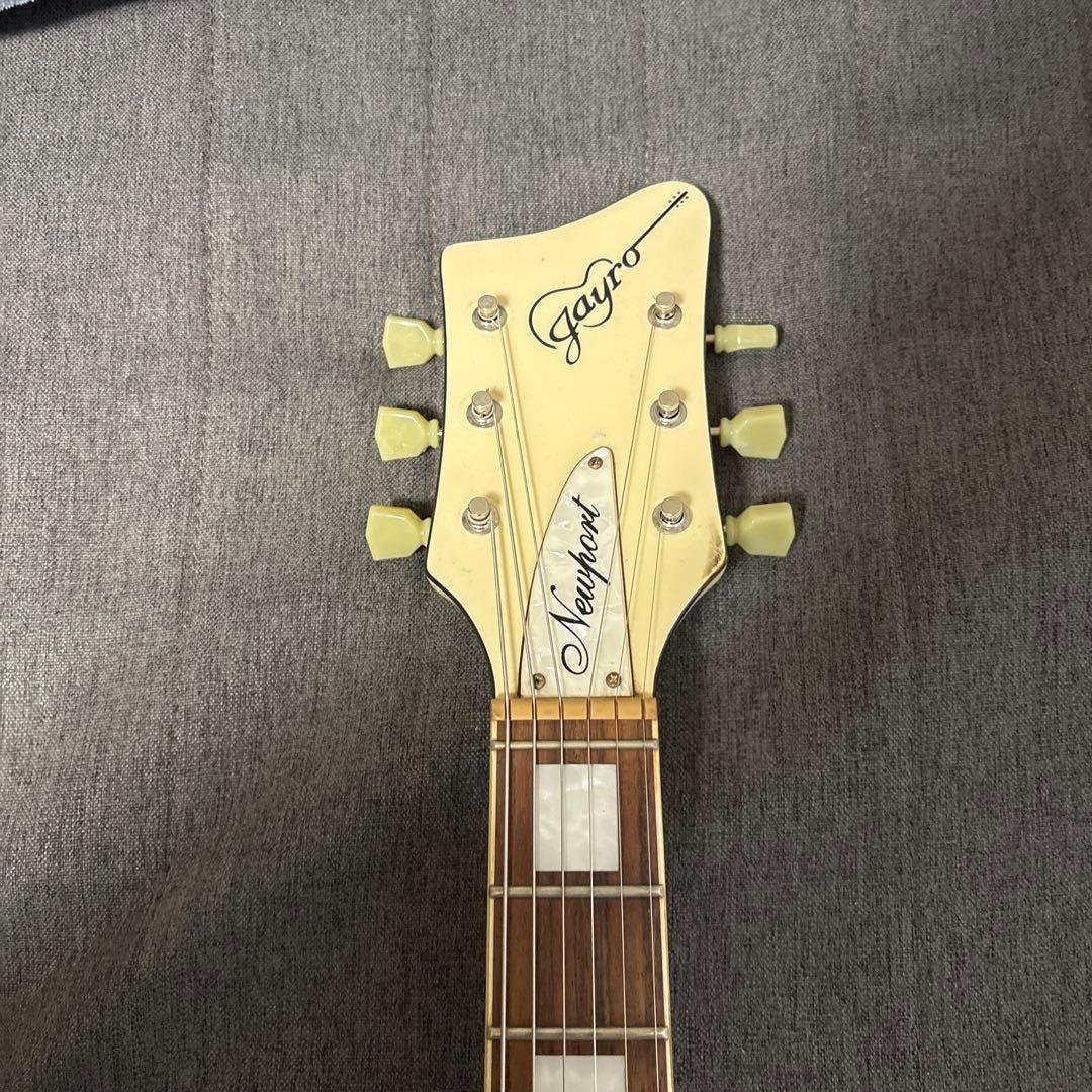 【最終値下げ】JAYRO EASTWOODコピーモデル ビザールギター