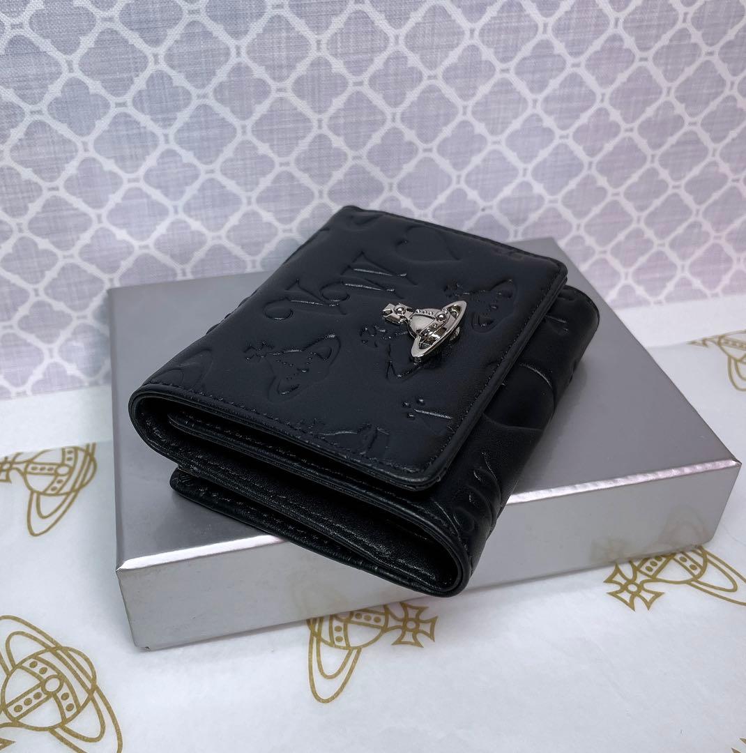 【新作✩内柄も素敵】Vivienne Westwood 三つ折り財布 マット 黒