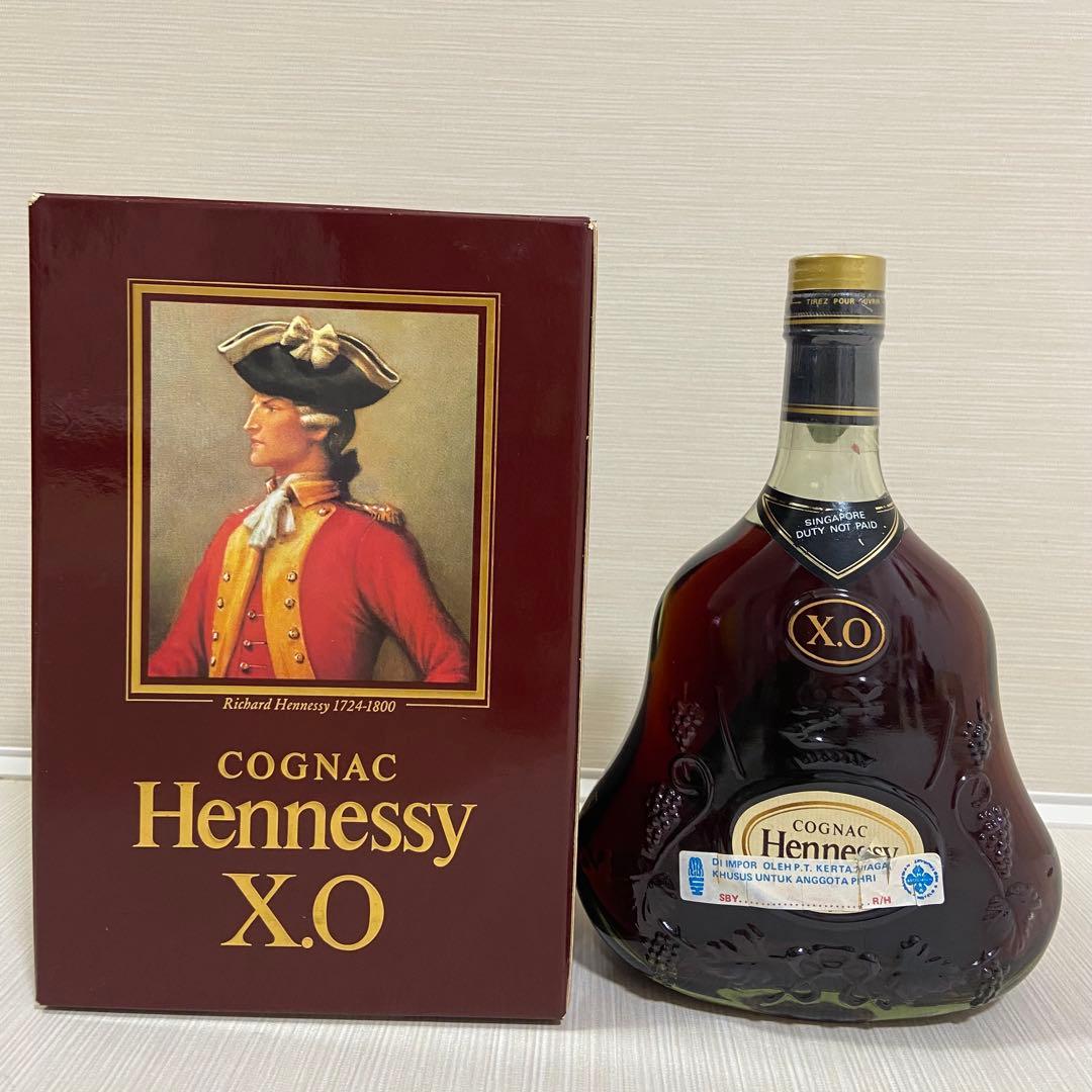Hennessy X.O. コニャック 700ml 箱入り