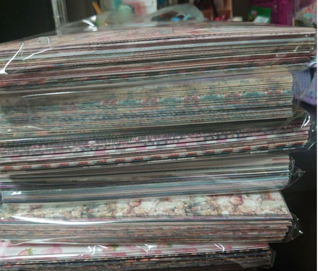 デザインペーパーまとめ売りA4サイズ1200枚以上