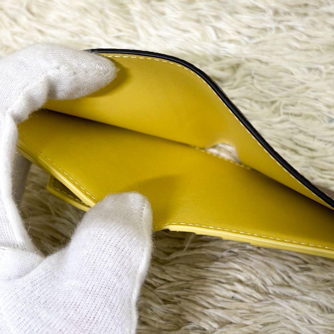 【極美品】ボナベンチュラ バイフォールドウォレット 二つ折り財布 グレージュ