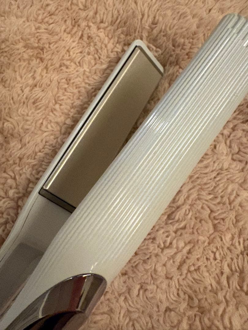 リファ ストレートアイロンプロ　 ReFa ホワイト