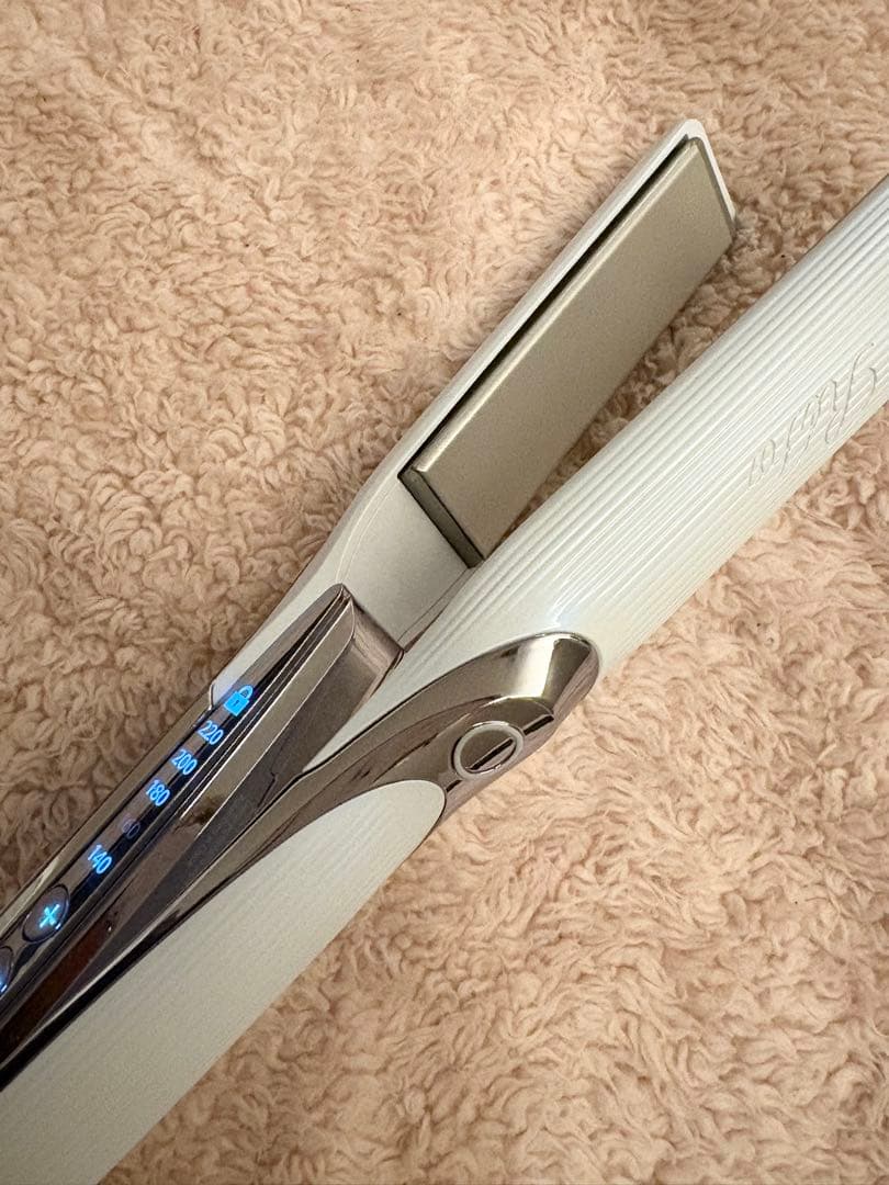 リファ ストレートアイロンプロ　 ReFa ホワイト