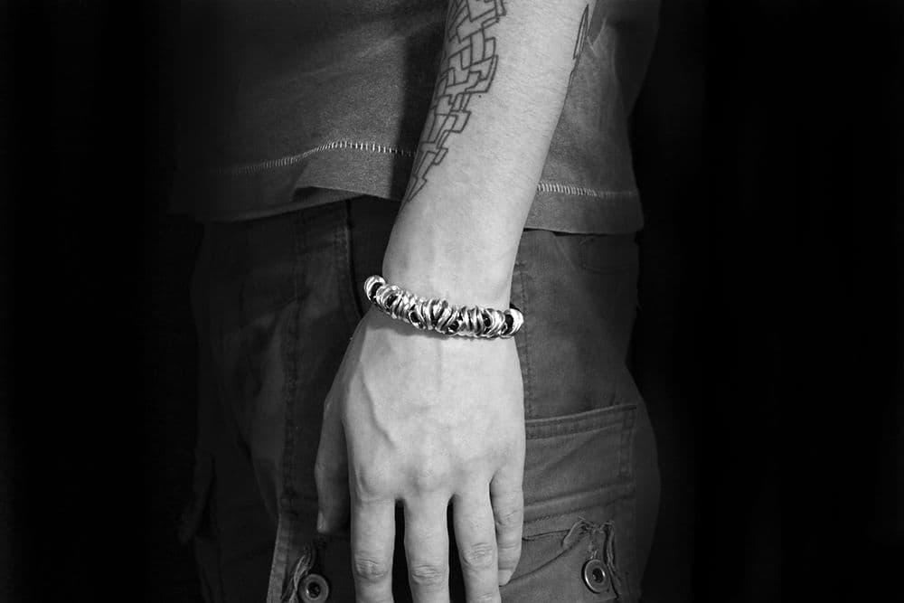 GIGOR ブラッドレザーブレスレット