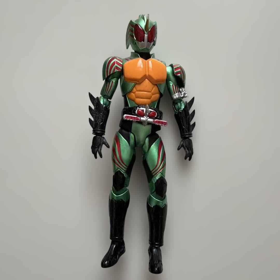 SHフィギュアーツ 仮面ライダーアマゾンズ　アマゾンオメガ、アマゾンアルファ