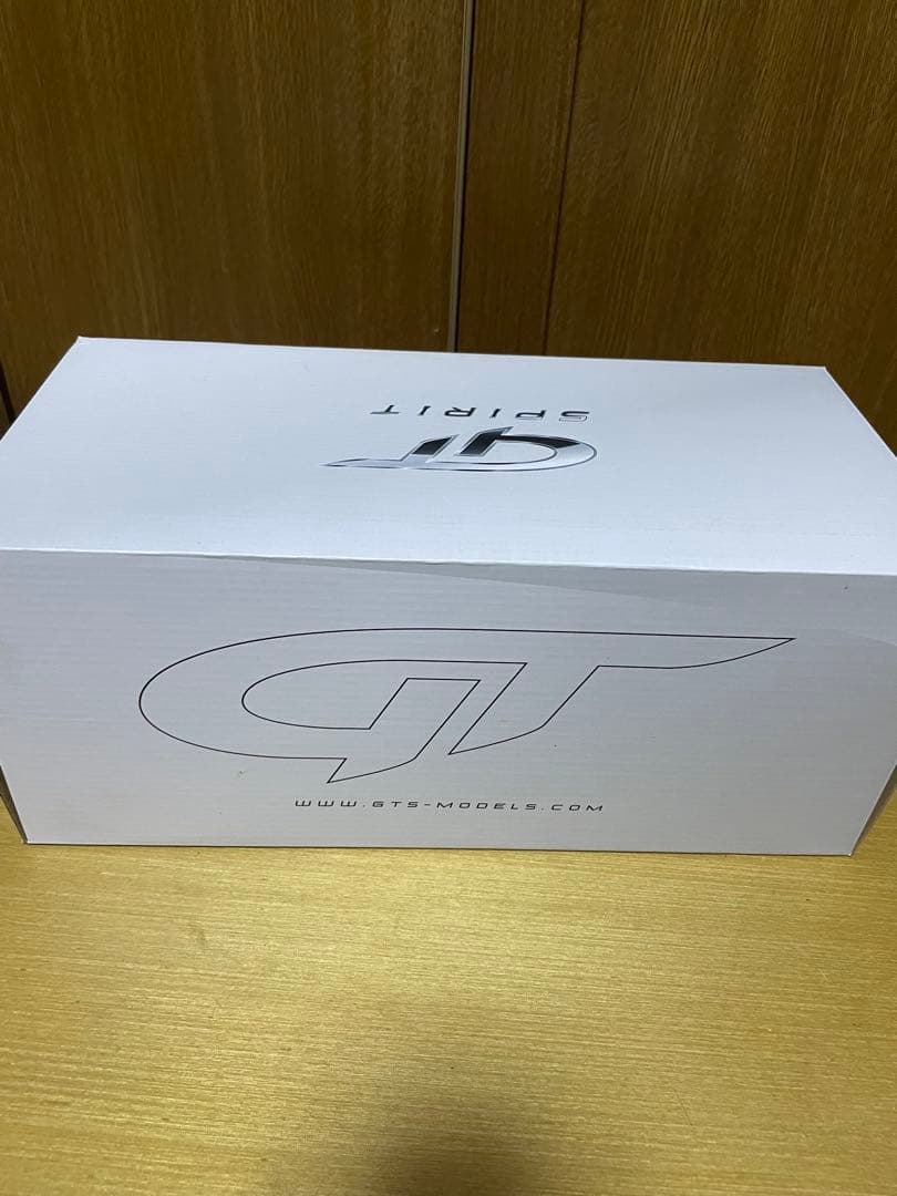 GT SPIRIT FINE 1/18 ZM043 S65 504台限定