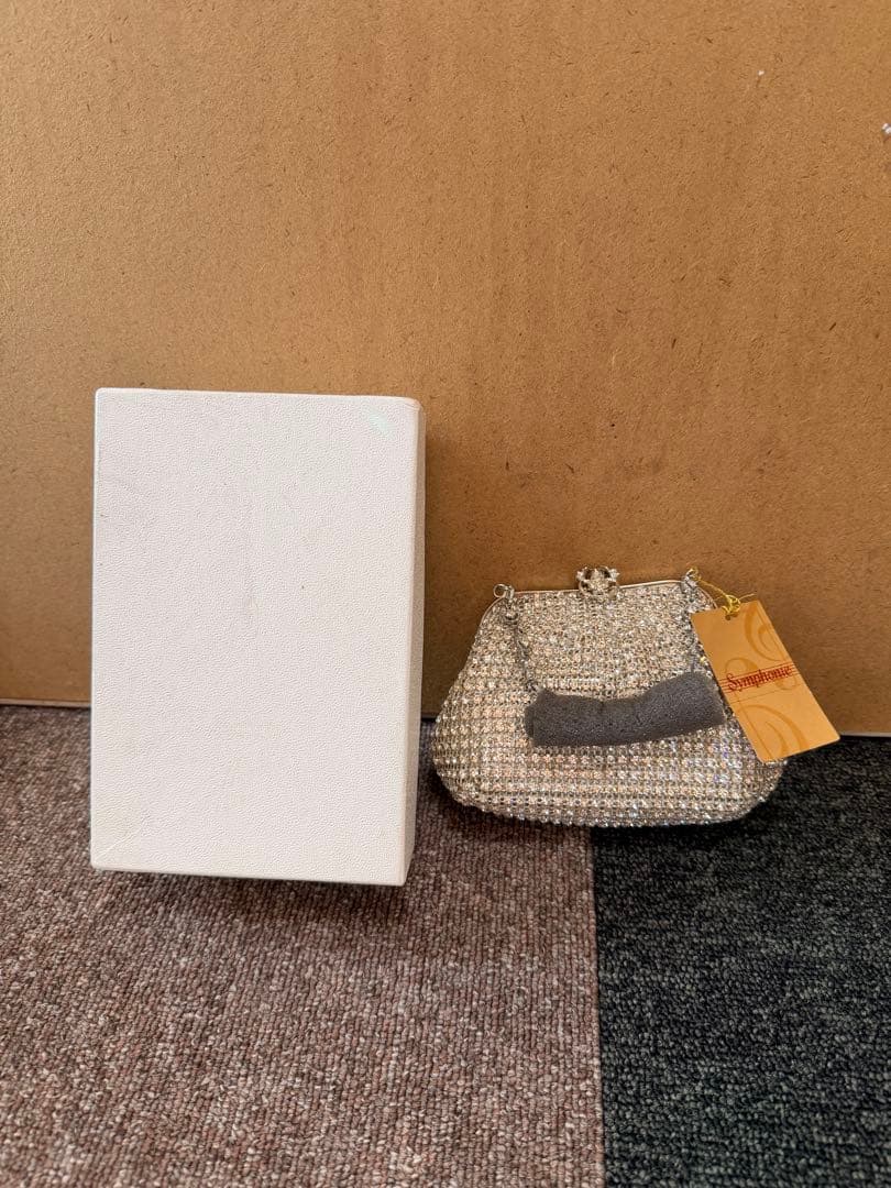 新品未使用 Symphonie 高級ラインストーン パーティーバッグ シルバー
