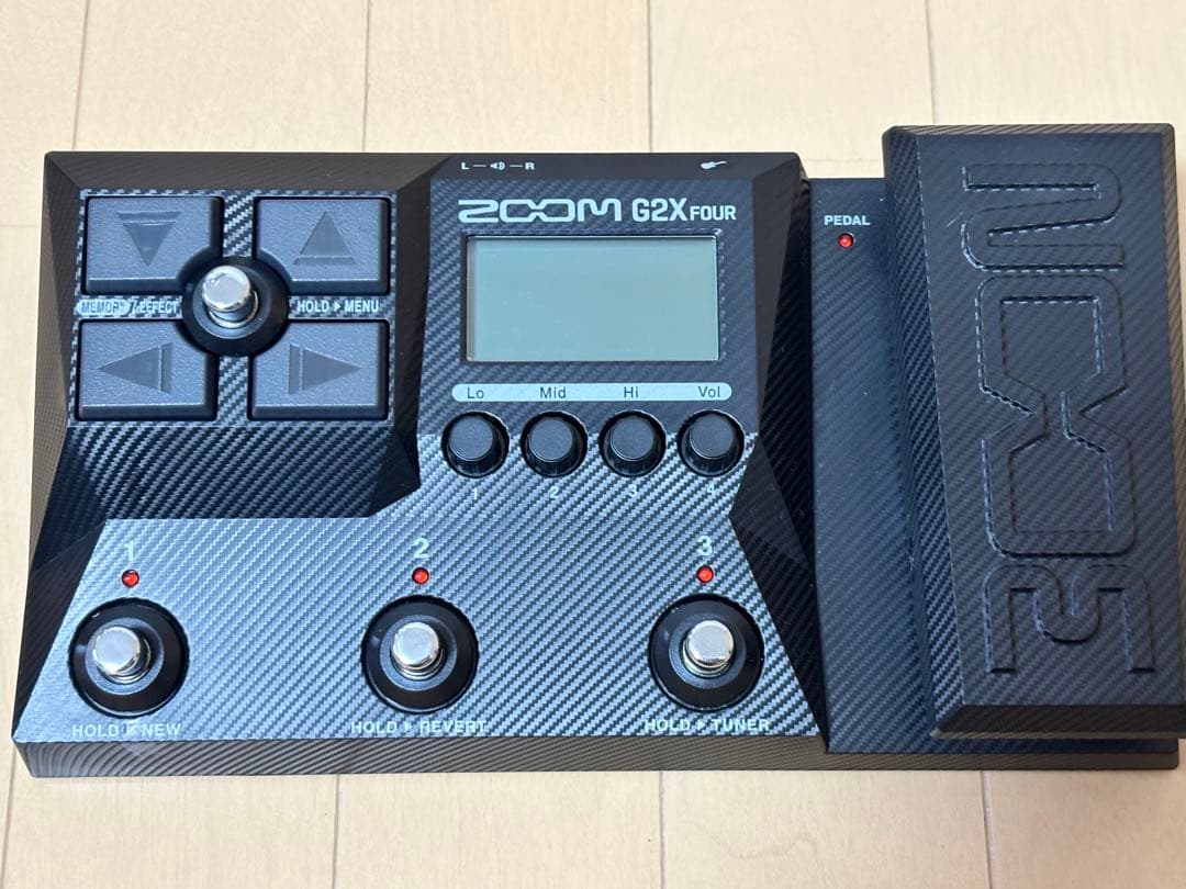 超美品ZOOM G2X FOURです