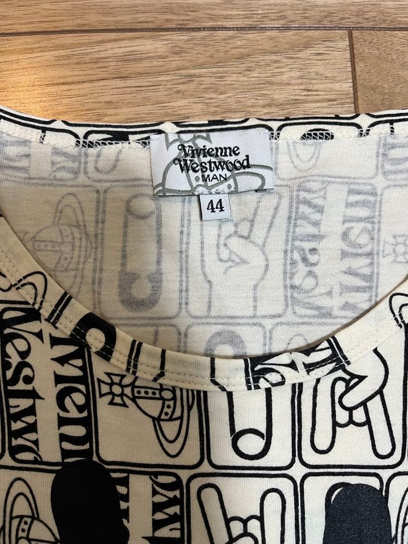 Vivienne Westwood Tシャツ メロイックサイン　コルナ　44