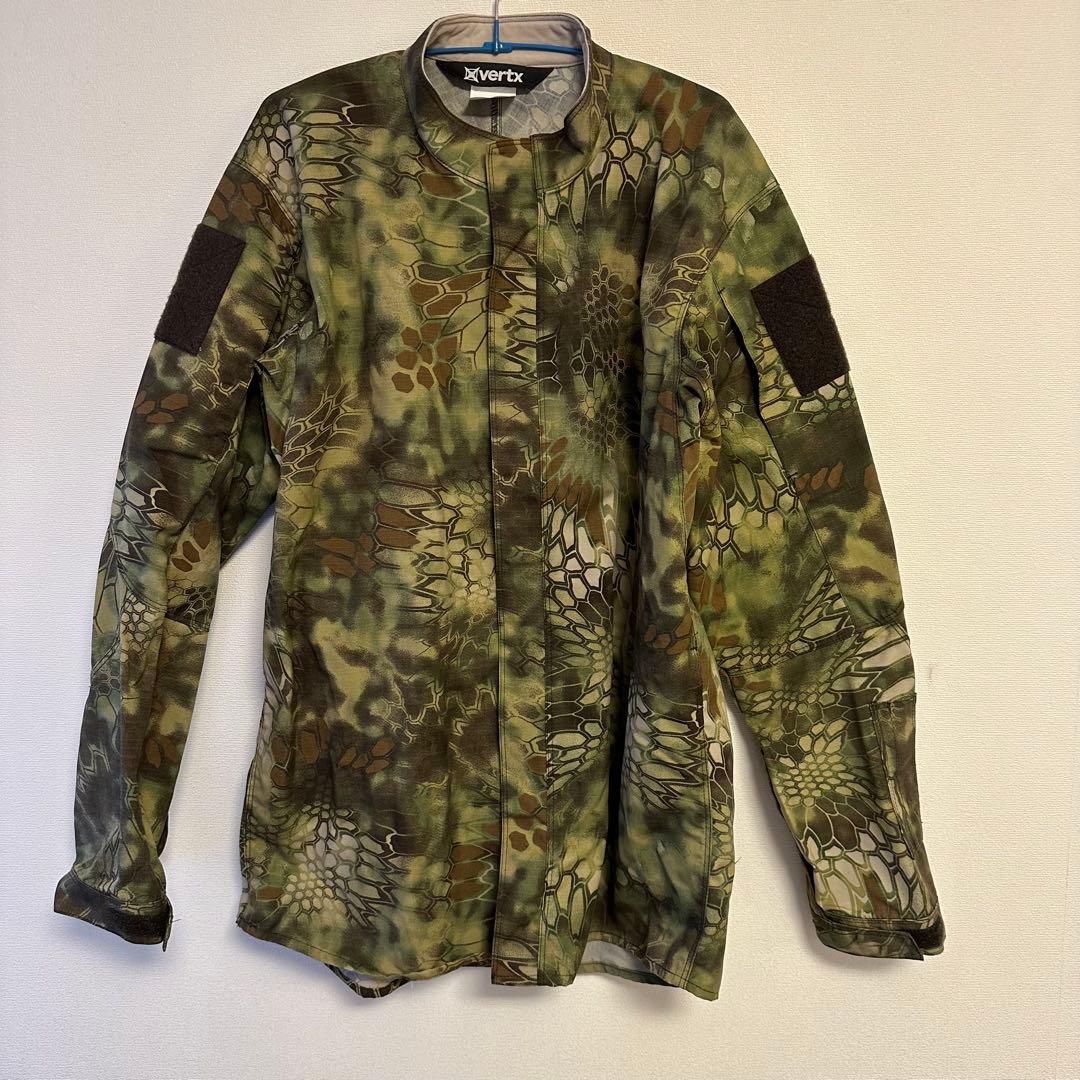 vertx マンドレイク迷彩　上下セット