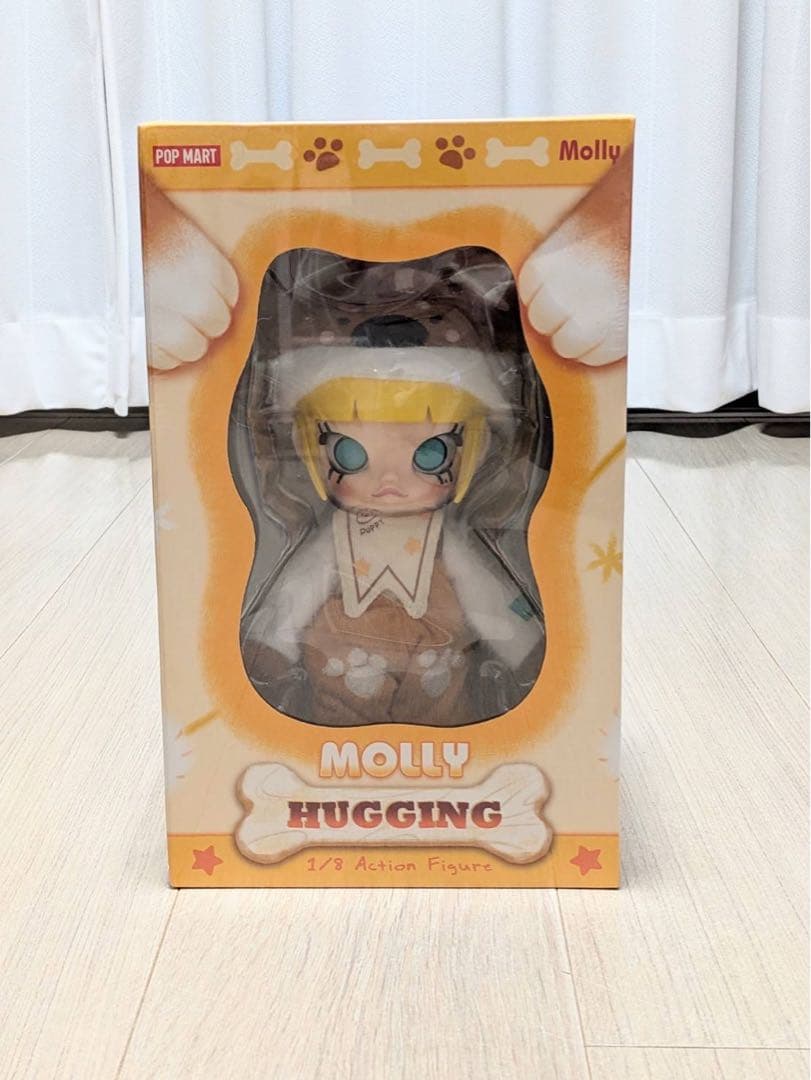 POP MART Molly Hugging 1/8 フィギュア