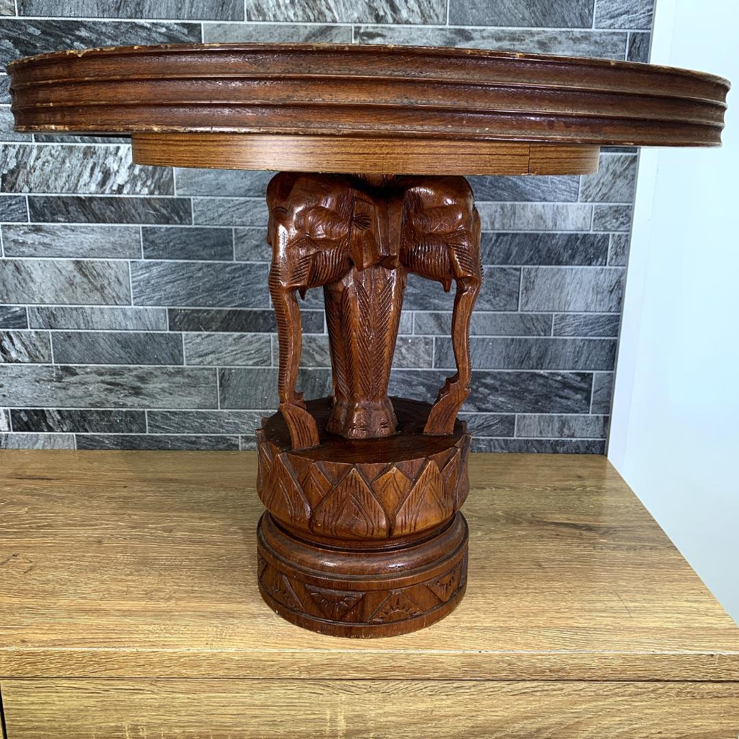 インド民芸品　木彫り机　天板直径51.5㎝サイズ　花台　サイドテーブル