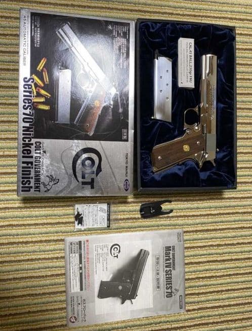 【美品】東京マルイ ガバメント ハンドガン