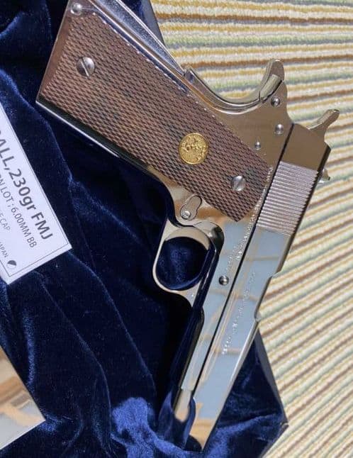 【美品】東京マルイ ガバメント ハンドガン