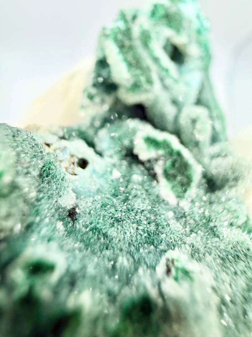 マラカイトクォーツ　ドゥルージー　原石　鉱物標本　天然石　水晶　孔雀石