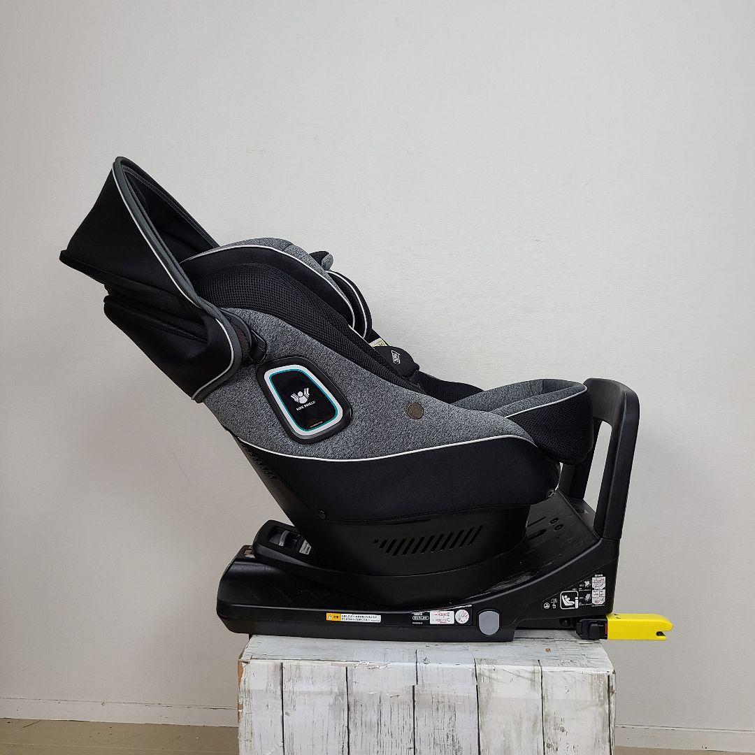 u*n様 極美品　チャイルドシート　 ISOFIX　ベッド型　ジュニアシート　ア